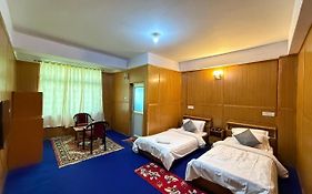 Hotel Tawang Holiday